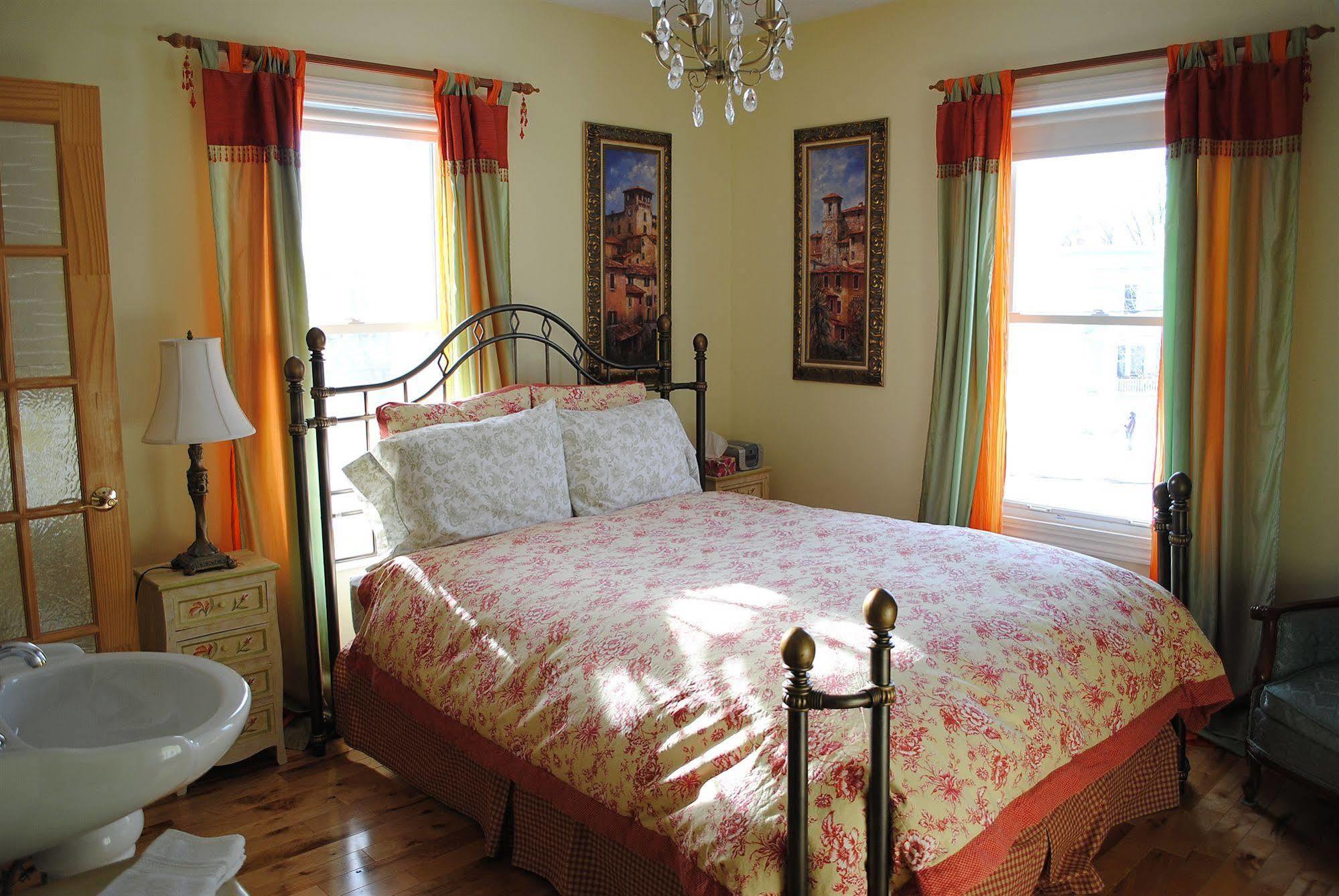 Auberge Marquis De Montcalm Sherbrooke Eksteriør bilde