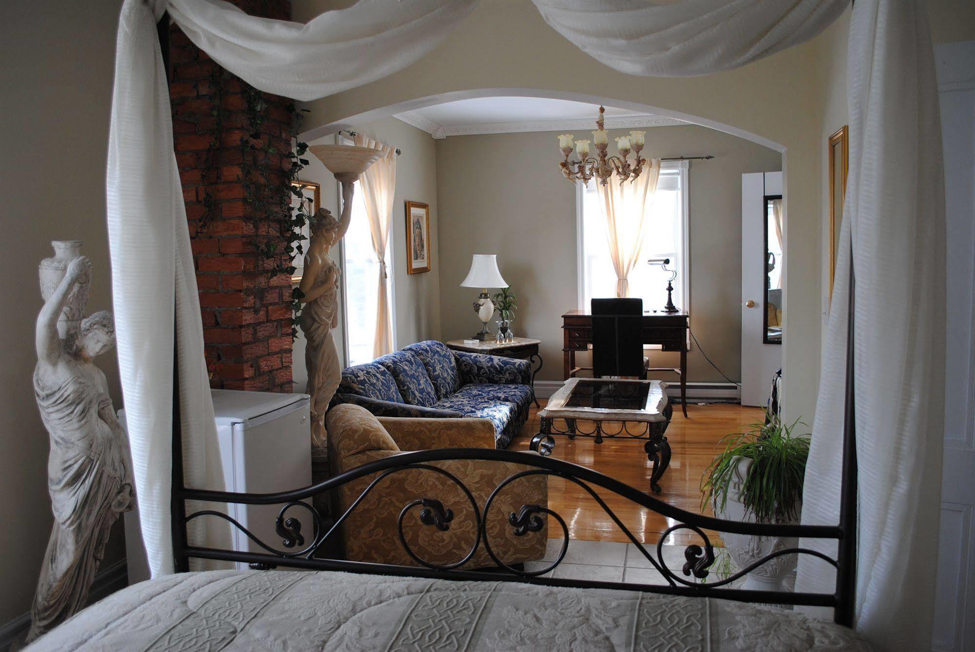 Auberge Marquis De Montcalm Sherbrooke Eksteriør bilde